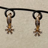 Серьги позолоченные из медицинской стали с цирконом - цветок