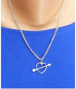 Кулон сердечко на короткой цепочке
