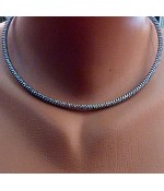 Цепочка короткая серебряного цвета